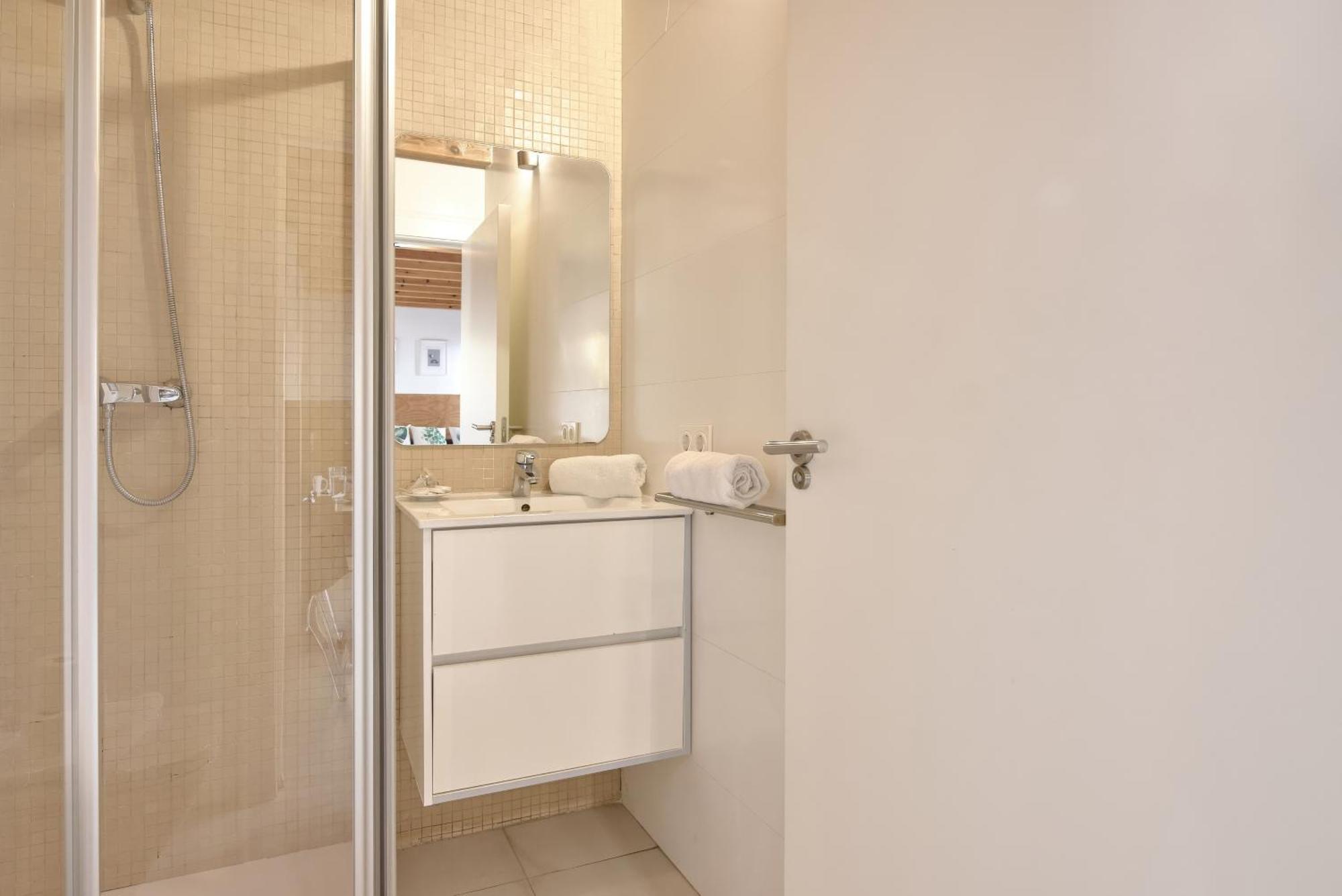 Apartamento Elegante En Plaza Del Carmen F2 Valenza Esterno foto